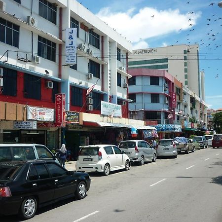 J &J Hotel Kota Kinabalu Ngoại thất bức ảnh