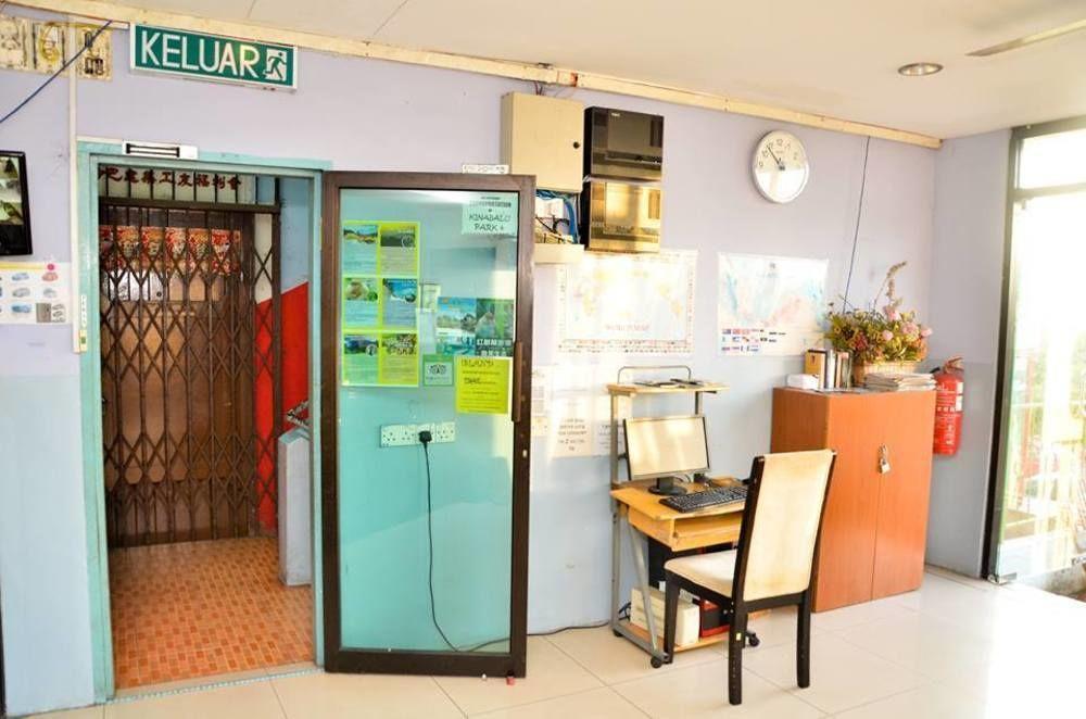 J &J Hotel Kota Kinabalu Ngoại thất bức ảnh