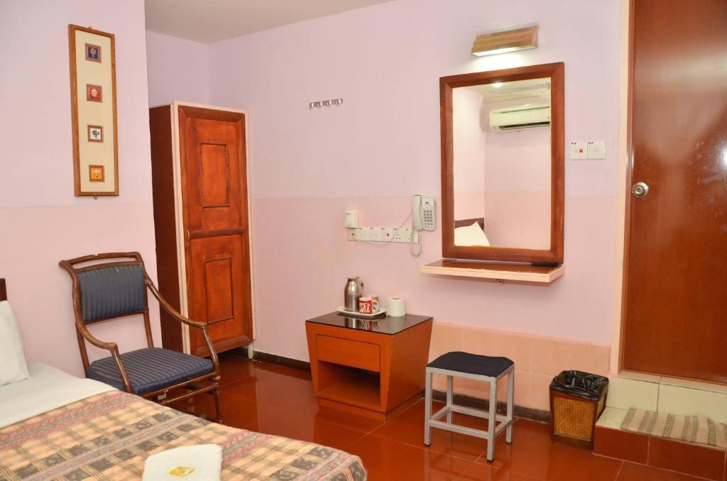 J &J Hotel Kota Kinabalu Ngoại thất bức ảnh