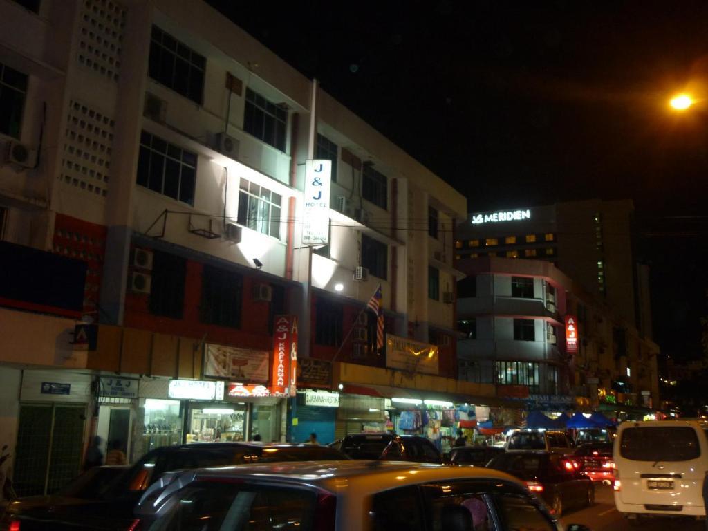 J &J Hotel Kota Kinabalu Ngoại thất bức ảnh